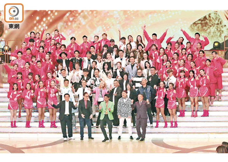 經常被網民「微言」的無綫，今年台慶安排致敬舞者環節，並邀來城城演出，贏得好評！