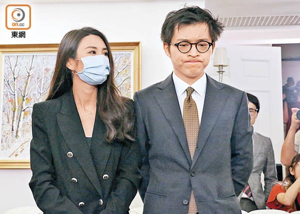 林作獲准保釋後，前日偕女友裕美召開記者會。
