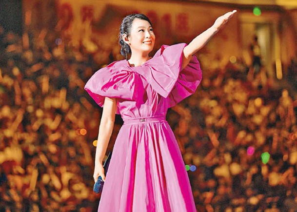 劉若英被寸得幾首熱門歌，點買得起北京四合院。