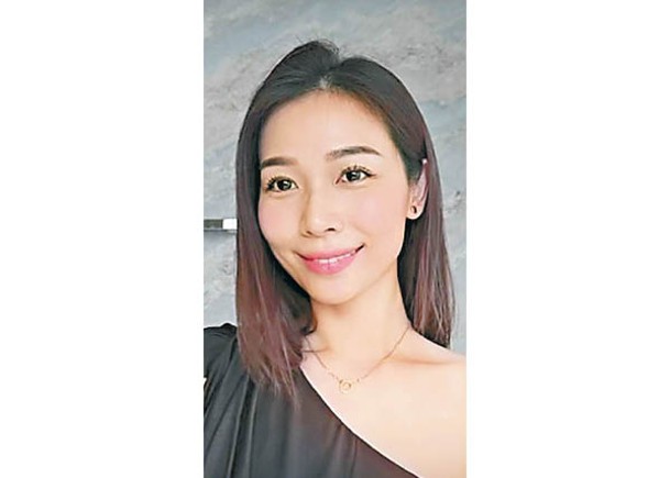楊秀惠教網友如何利用化妝令面容飽滿凹凸有致。