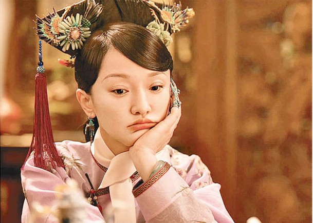 周迅在《如懿傳》扮少女嘟嘴賣萌飽受批評。