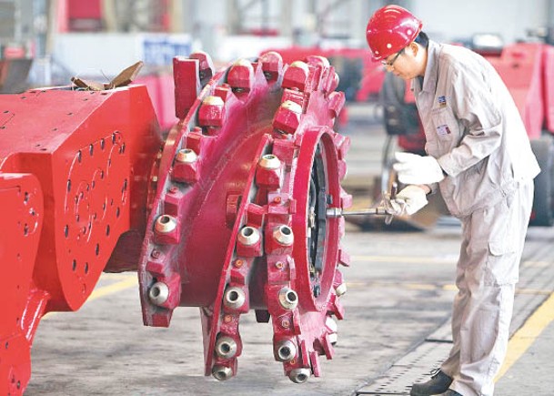 華製造業萎縮 恐未衰完