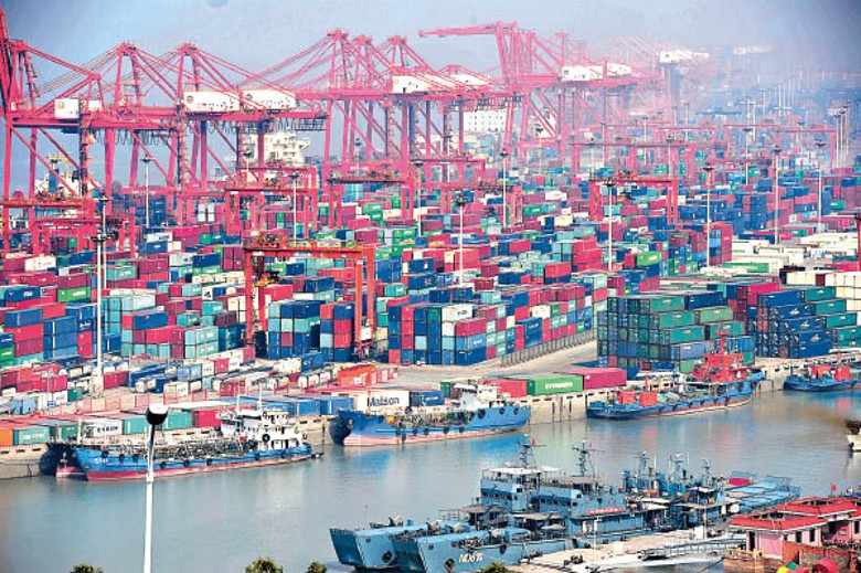有傳中國出口貨物加價幅度達雙位數。