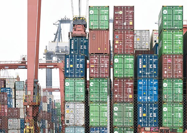 本港11月進出口增速均勝預期。