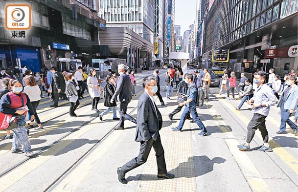 外媒預測今年第一季香港GDP按年挫1%。