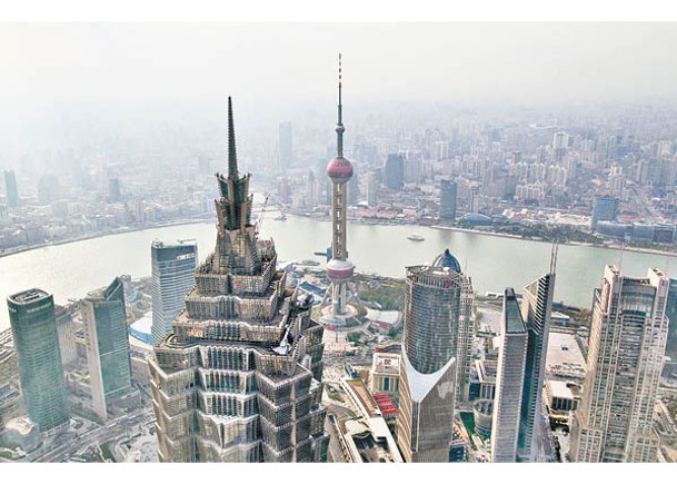 上海封城，令供應鏈困局維持嚴峻。