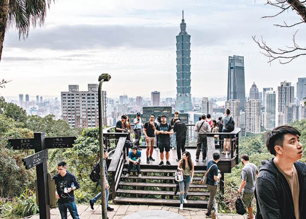 台灣樓市熾熱，更有不少人認為未見頂。