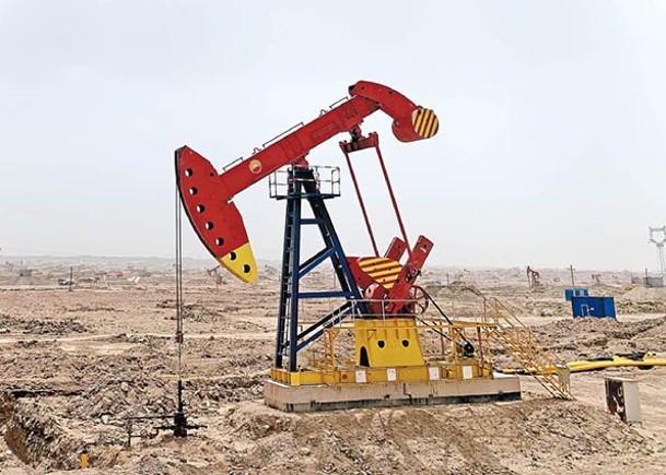沙特未增產 歐恐缺氣 油價飆5%重越百關