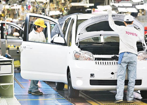 汽車用的晶片短缺，影響日本車企的汽車製造。