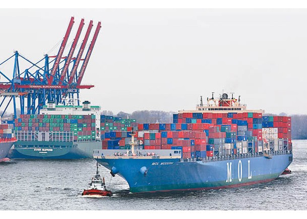 全球經濟放緩，令貨櫃運輸需求大減。