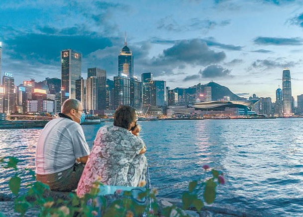 香港等亞洲地區面對人口老化的問題。