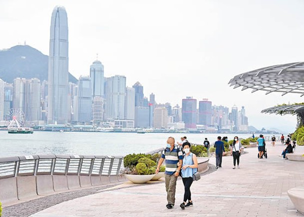香港超高淨值富豪逾1.5萬人。