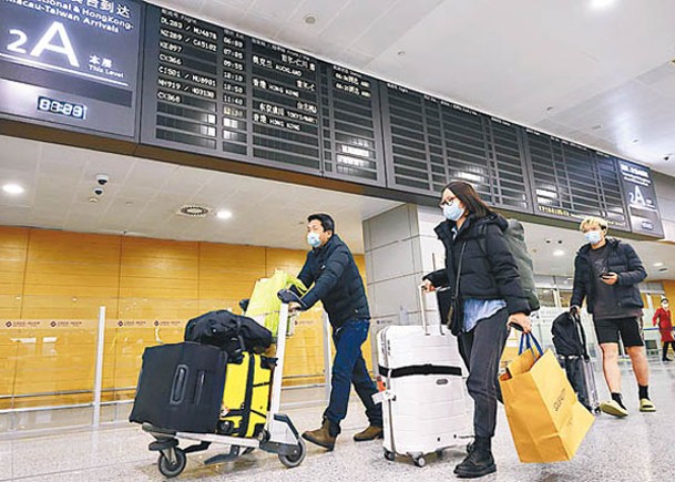 外地旅客入境勢促進內地旅遊及消費。