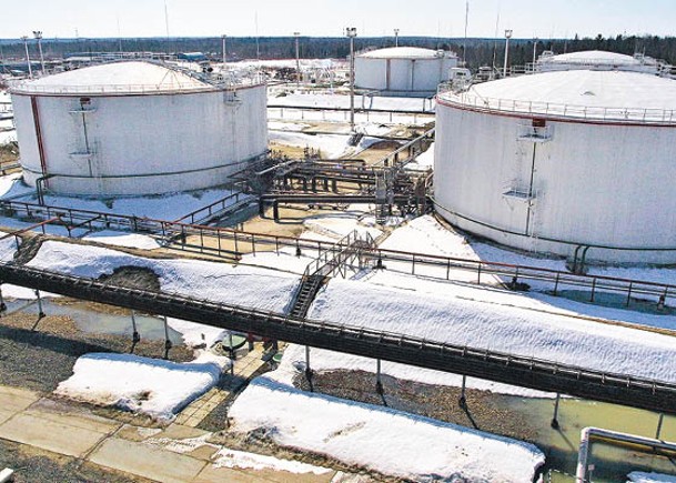 上周俄羅斯宣布，考慮於３月將每日石油產量減少50萬桶。