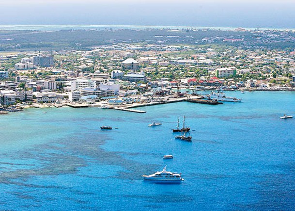 開曼群島屬聞名全球的「避稅天堂」。