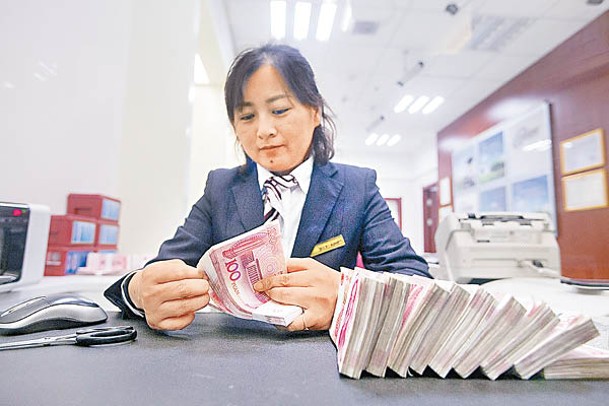 內地部委支持香港在離岸人民幣業務的發展。