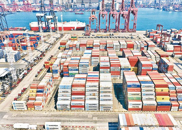 本港今年首6個月計，以輸出日本的出口貨值跌24%最多。