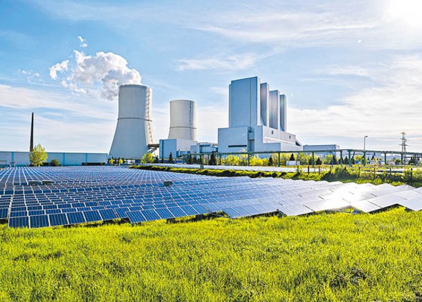 今年太陽能及電動車等可再生能源行業正推動潔淨能源投資的增長。