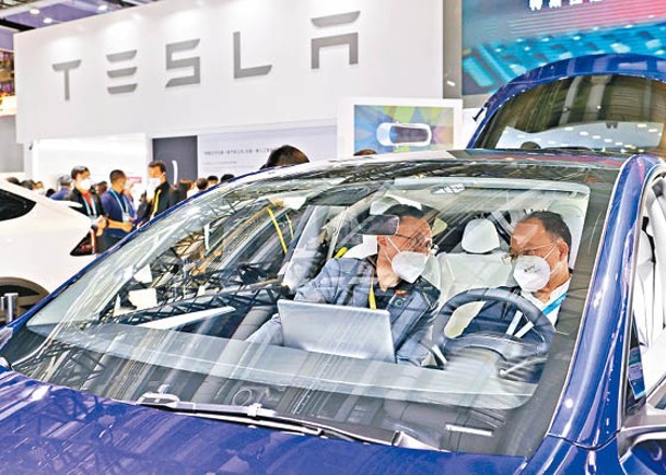 Tesla中國製汽車銷量挫一成
