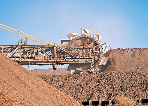 力拓去年鐵礦石付運量按年升3%。