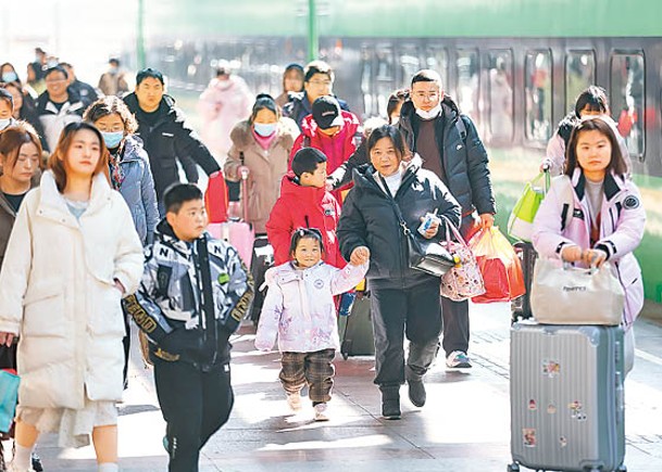 宏觀剖析：內地消費市道全面復甦需時