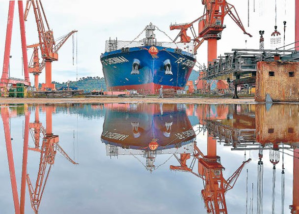 中國船廠致力擴充產能以應對訂單激增。