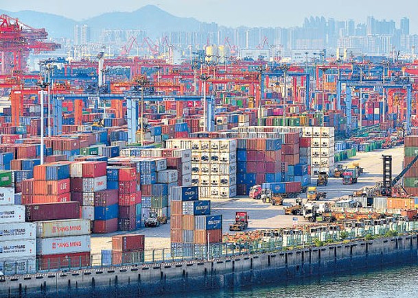 安聯貿易指，經過一年多的衰退，出口商現正期待今年下半年出現反彈。