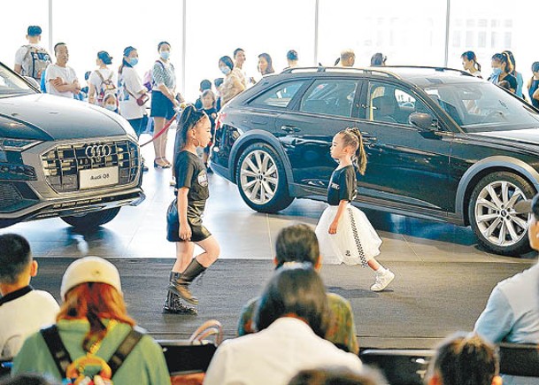 中國品牌汽車今年在全球市佔率預計為21%。