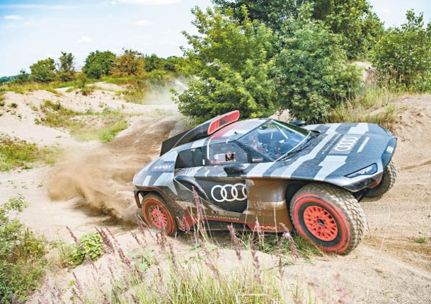 Audi首款純電越野賽車RS Q e-tron，將於明年挑戰Dakar Rally越野賽。