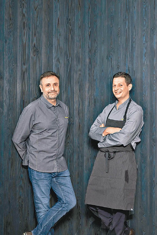 （左）法籍行政總廚Nicolas Boutin和（右）主廚Eric Taluy