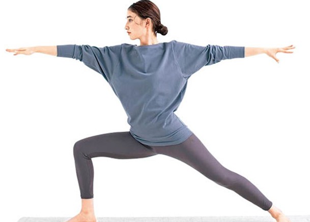 yoggy sanctuary使用ECONYL再生尼龍紗線炮製的瑜伽褲，既環保又時尚。