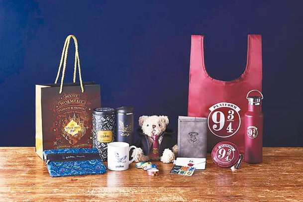 TULLY’S COFFEE日本分店現正推出的《哈利波特》周邊商品，成了不少粉絲的心頭好。