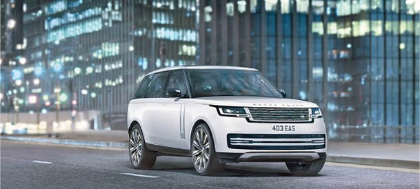 明年稍後時間將推出由Special Vehicle Operations特製車部門手工打造的Range Rover SV性能車款。