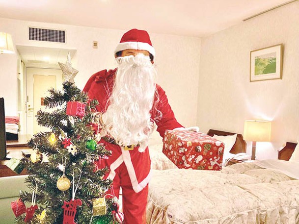 Hotel Kujukuri的聖誕住宿Plan，會有聖誕老人入房為住客送禮。