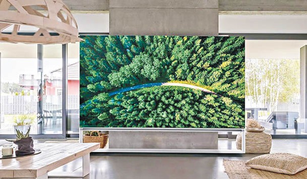 LG將展出97吋4K OLED電視，挑戰Samsung在大型電視的地位。