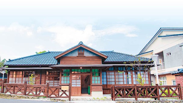 台灣木材故事館曾是50年代的員工宿舍，建築採用了日式傳統建築風格。