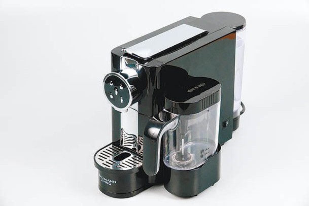 Nespresso Espresso Machine一機有齊牛奶箱、水箱、滴水盤和滴水格，均可拆卸清潔。