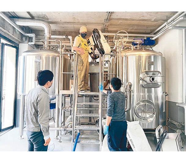 open air湊山釀造所釀製原創手工啤酒，當中包括季節限定款式。