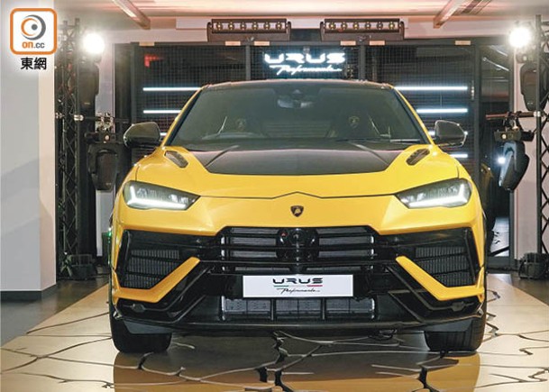 Urus Performante 3.3秒破百進擊新野牛