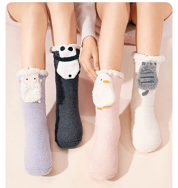 電熱襪的設計可愛，有多個款式可供選擇。