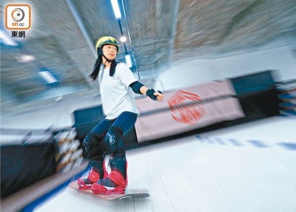 冬遊前預習  室內滑雪場惡補技巧