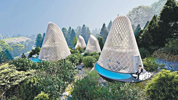 「Villas Cocoon」的客房設計像一頂頂白帽子。