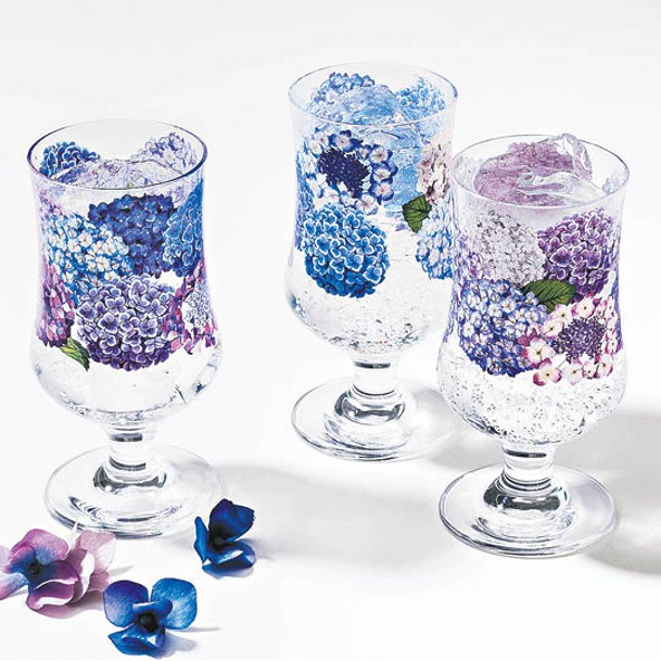 繡球花玻璃杯各售¥1,760（約HK$102）。