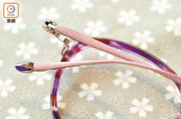 福井眼鏡新創公司COCORO的部分眼鏡出品，色彩令人聯想到京友禪。