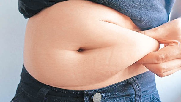 男士腰圍超過90cm，即代表有中央肥胖的問題。