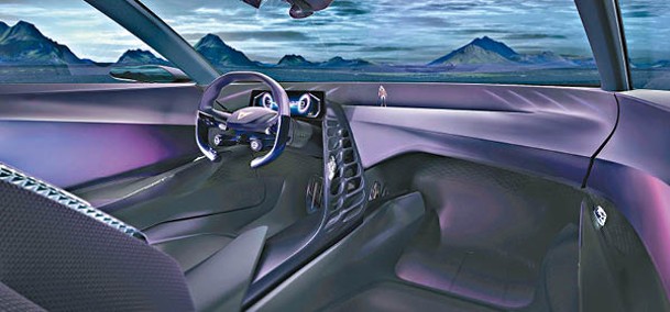 科幻感十足的車廂，儀錶屏幕會因應不同模式呈現專屬體驗畫面。