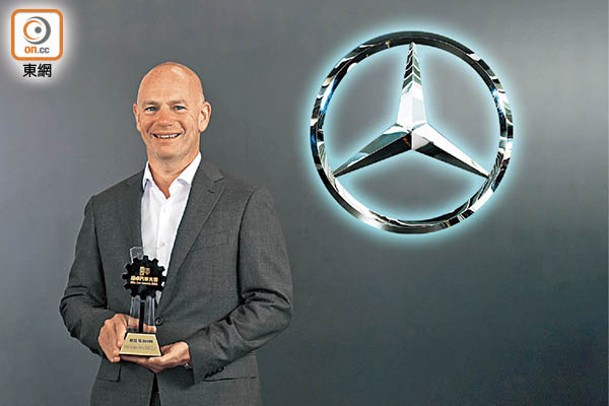 梅賽德斯 — 奔馳香港有限公司<br>Mercedes-Benz Hong Kong Limited<br>Mr. Andreas Buchenthal<br>行政總裁 President & CEO