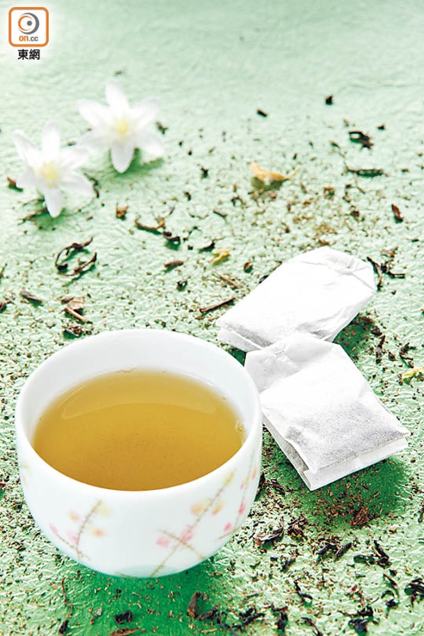 綠茶含有EGCG抗氧化物質，幫助延緩人體細胞老化。