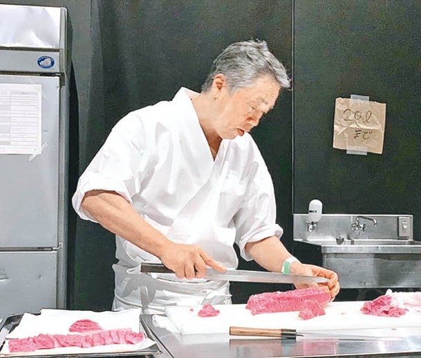 主廚神田裕行入行40餘年，比起年輕時愛炫技，現在他認為料理重在少破壞。