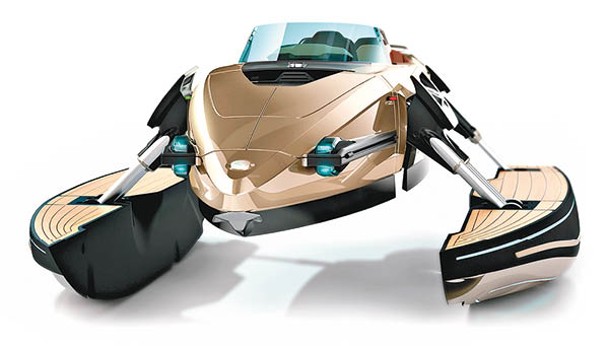 一身金色的「KORMARAN K7」，可隨時由單體船變雙體船、三體船以至水翼船。（KORMARAN）